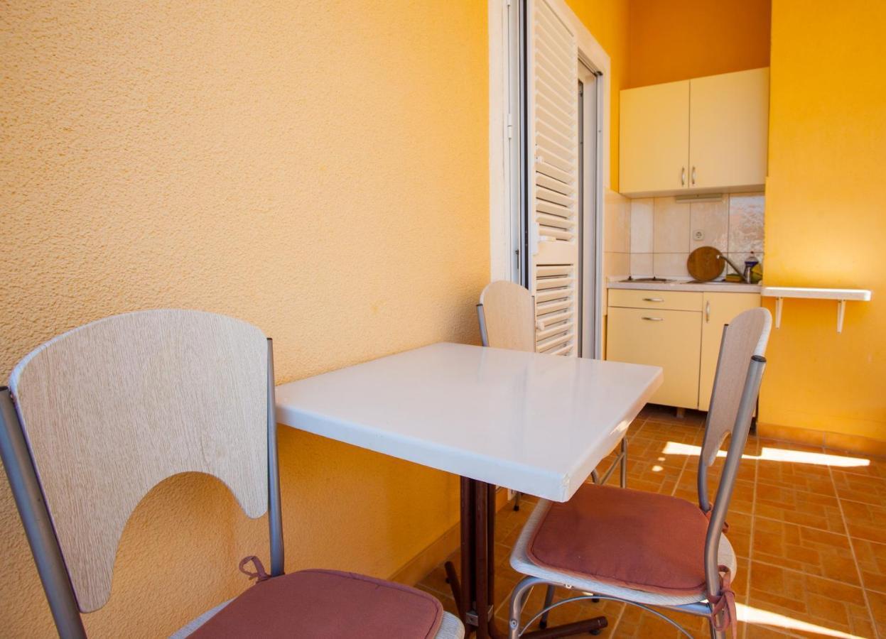 Apartments With A Parking Space Podgora, Makarska - 12816 Eksteriør billede